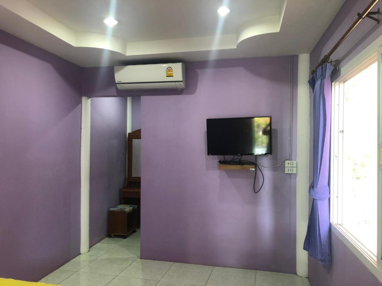 Bann Pa Su Otel Ko Lan Dış mekan fotoğraf